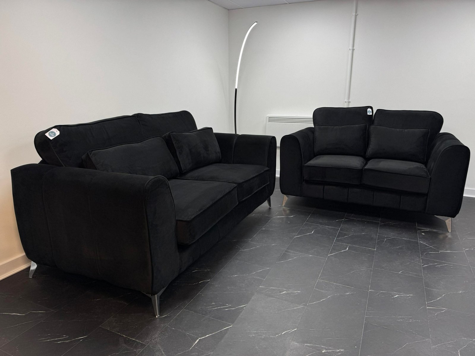 Cosmos 3+2 Sofas - Magic Black
